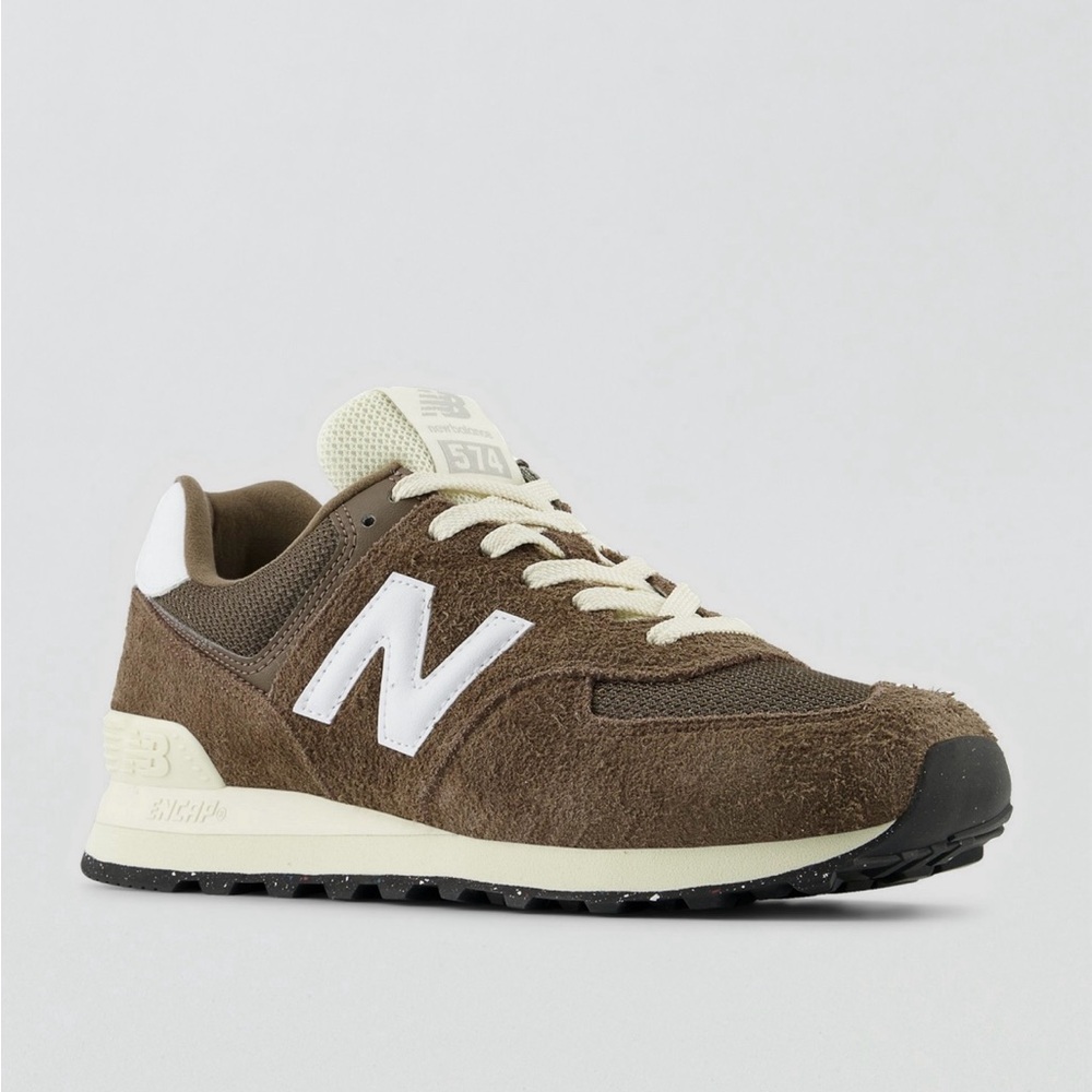 New Balance 574 Sneakers - Women’s Size 8